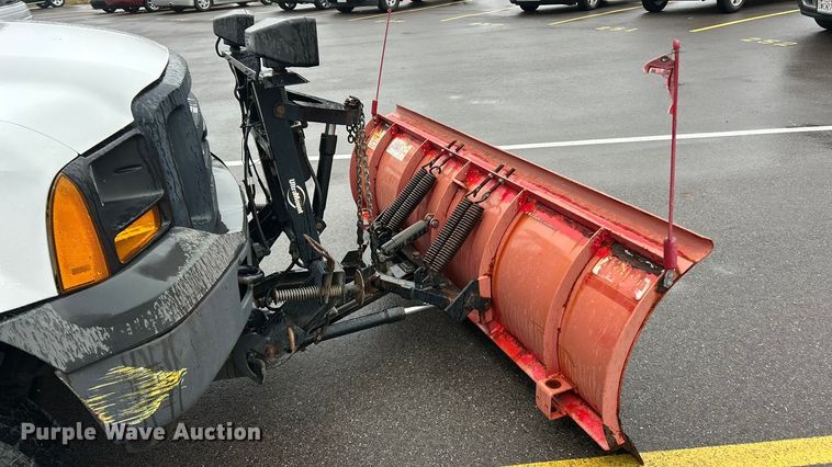 image for item FC5120 2006 Ford F250 Super Duty flatbed pickup truck