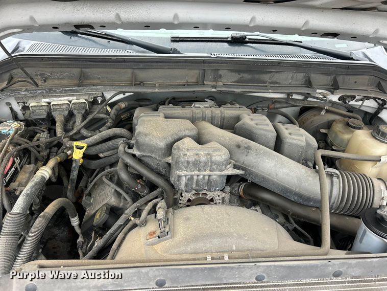 image for item FC5122 2016 Ford F250 Super Duty utility bed pickup truck