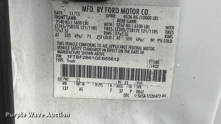 image for item FC5122 2016 Ford F250 Super Duty utility bed pickup truck