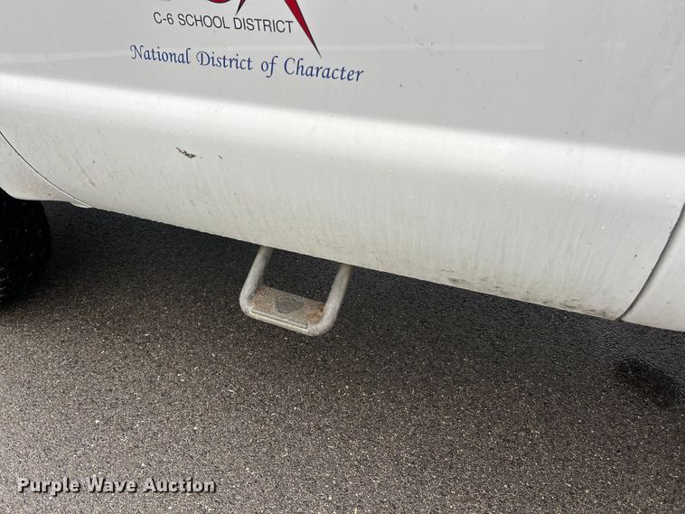 image for item FC5123 2016 Ford F250 Super Duty utility bed pickup truck