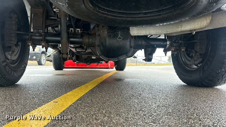 image for item FC5123 2016 Ford F250 Super Duty utility bed pickup truck