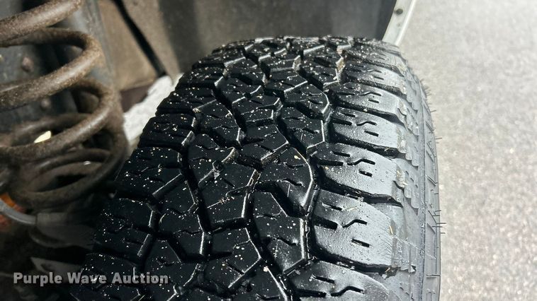 image for item FC5123 2016 Ford F250 Super Duty utility bed pickup truck