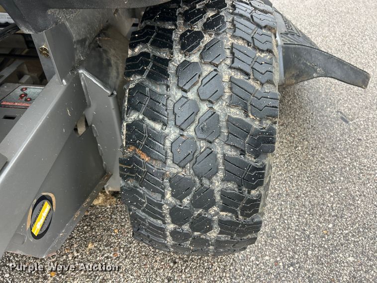 image for item FC5124 2017 Spartan RT-HD 896CC61 ZTR lawn mower