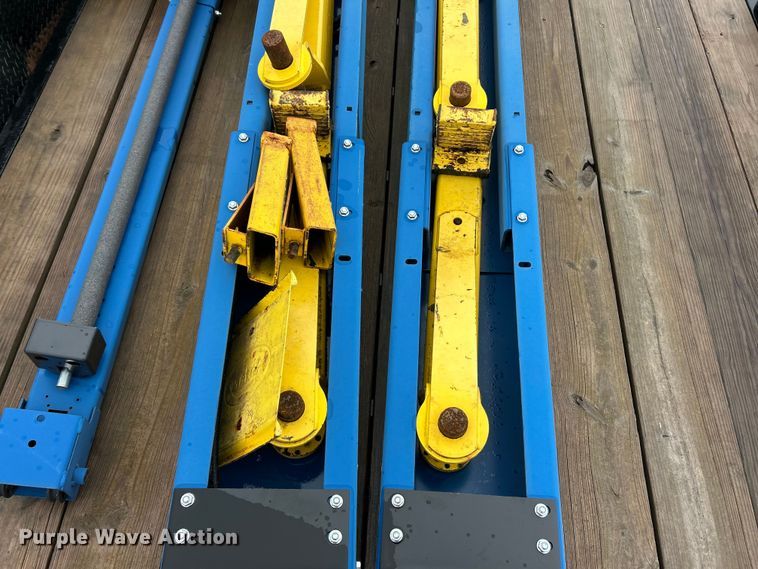 image for item FC5126 2014 Rotary SPOA10N700 automotive lift