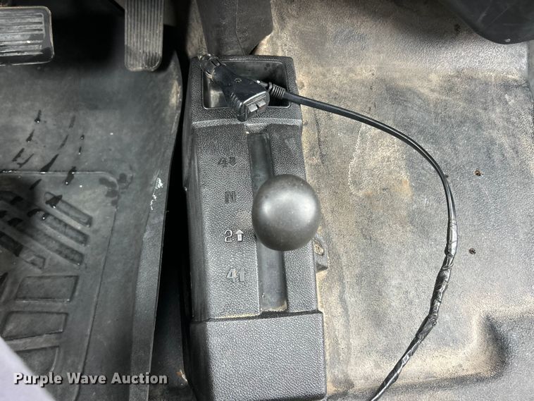 image for item FC5127 2013 Chevrolet Silverado 2500HD Ext. Cab pickup truck