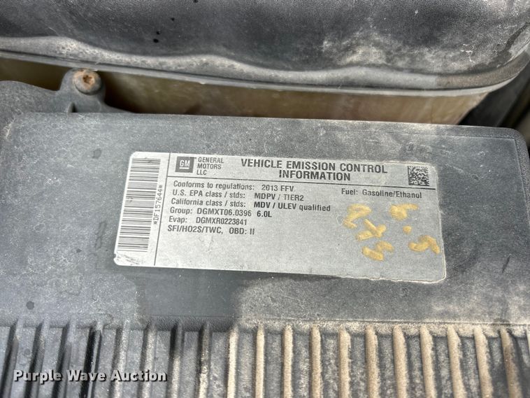 image for item FC5128 2013 Chevrolet Silverado 2500HD Crew Cab pickup truck