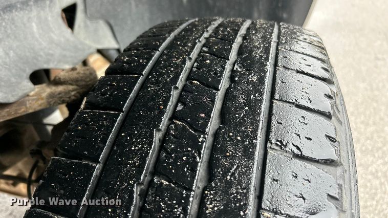 image for item FC5128 2013 Chevrolet Silverado 2500HD Crew Cab pickup truck