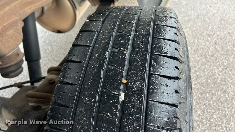 image for item FC5128 2013 Chevrolet Silverado 2500HD Crew Cab pickup truck