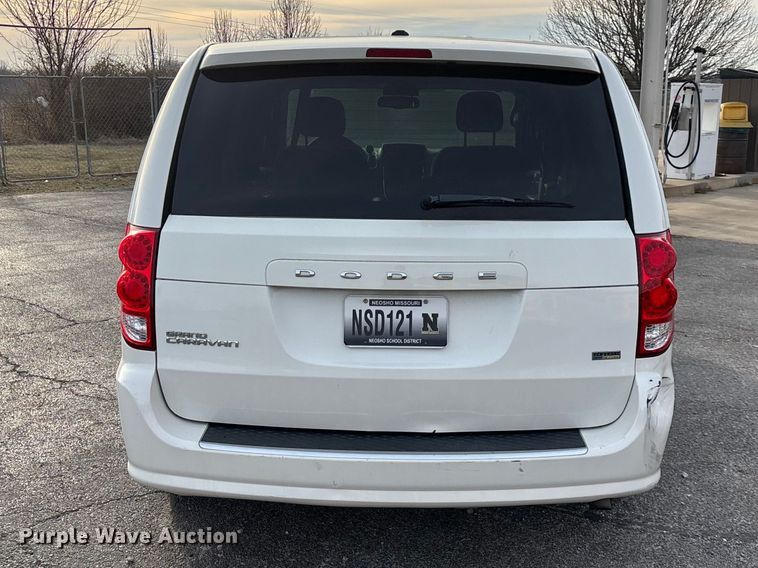 image for item FG0099 2013 Dodge Grand Caravan van