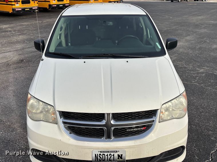 image for item FG0099 2013 Dodge Grand Caravan van