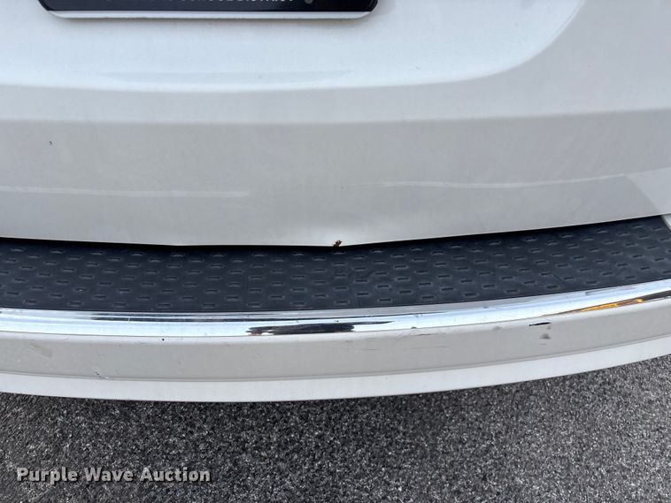 image for item FG0099 2013 Dodge Grand Caravan van