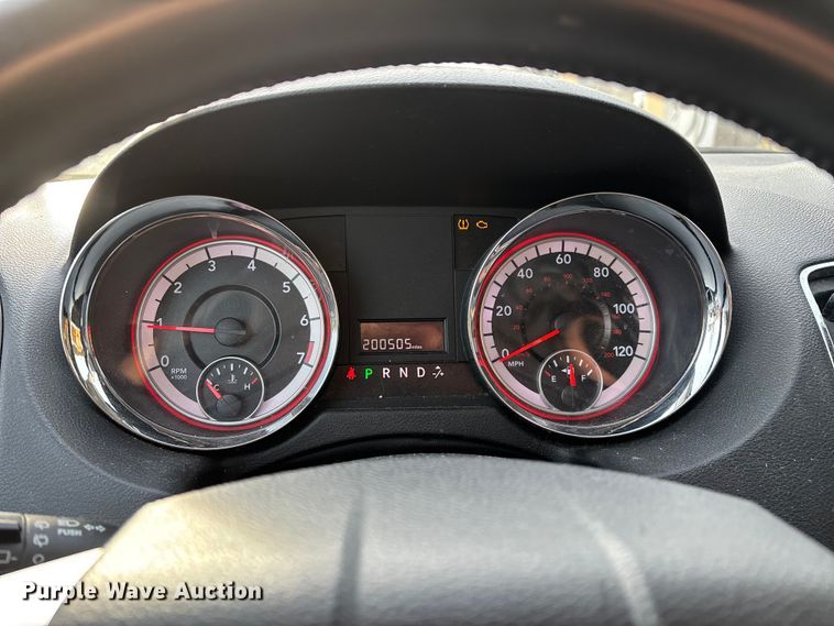 image for item FG0099 2013 Dodge Grand Caravan van