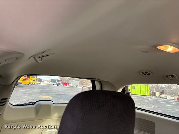 image for item FG0099 2013 Dodge Grand Caravan van