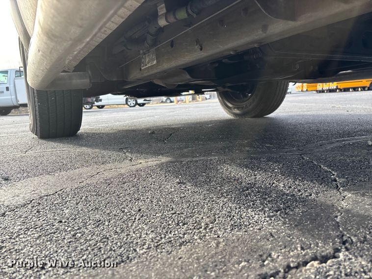 image for item FG0100 2004 GMC Sierra 1500 Ext. Cab pickup truck