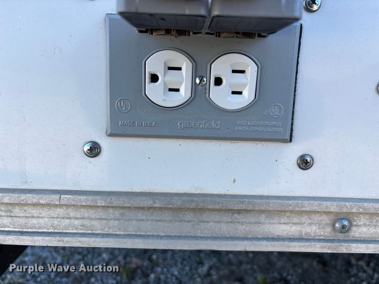 image for item FG0108 2001 Haulmark KD7X14WT2 enclosed cargo trailer