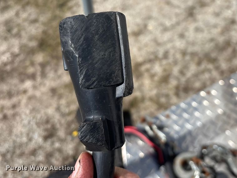 image for item FG0108 2001 Haulmark KD7X14WT2 enclosed cargo trailer