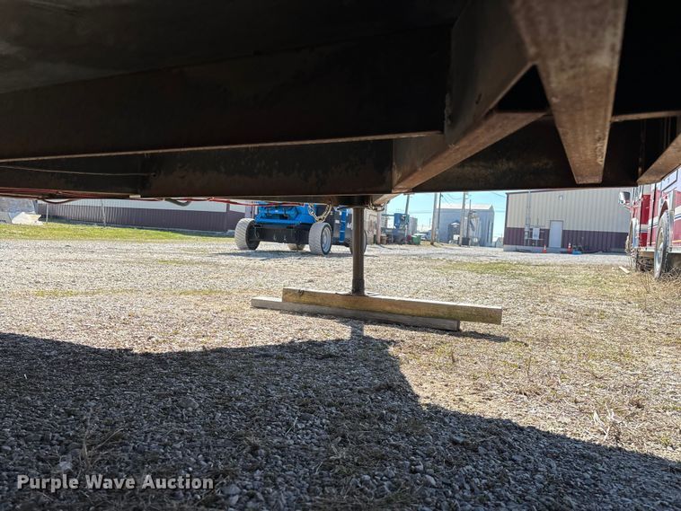 image for item FG0108 2001 Haulmark KD7X14WT2 enclosed cargo trailer