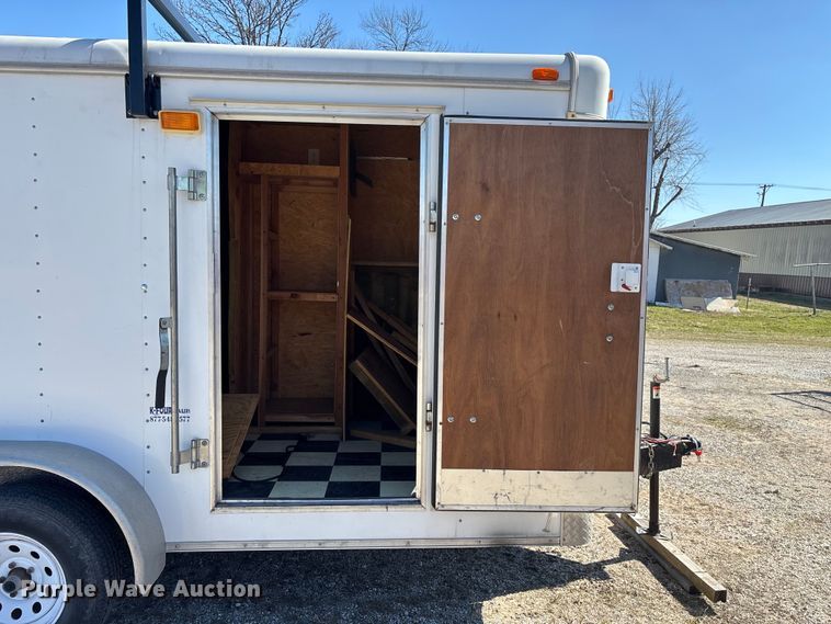 image for item FG0108 2001 Haulmark KD7X14WT2 enclosed cargo trailer