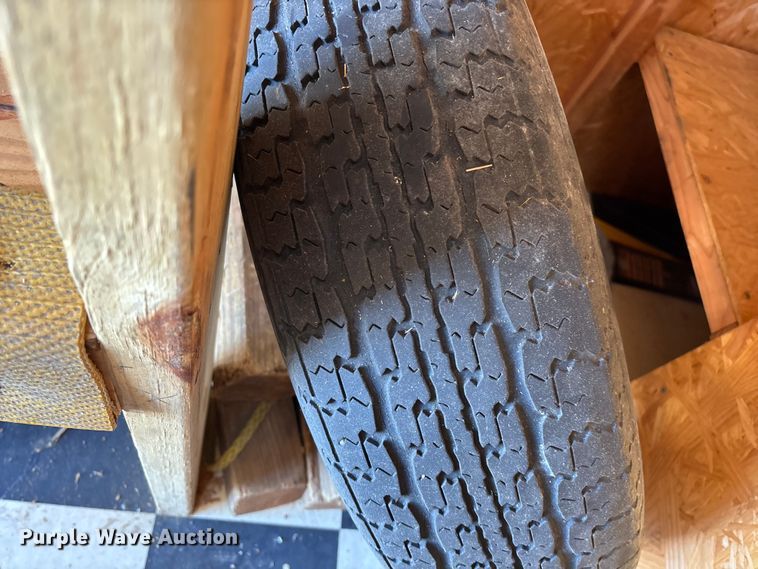 image for item FG0108 2001 Haulmark KD7X14WT2 enclosed cargo trailer