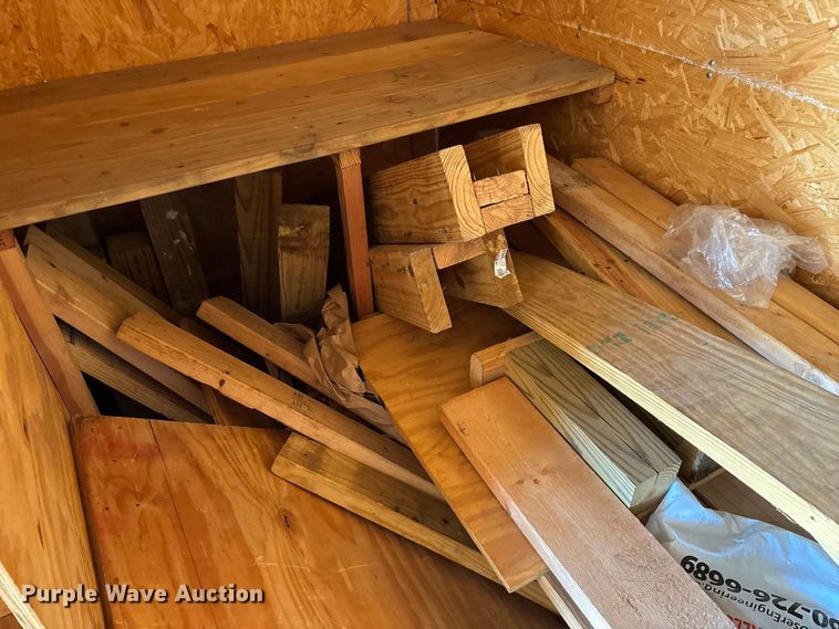 image for item FG0108 2001 Haulmark KD7X14WT2 enclosed cargo trailer