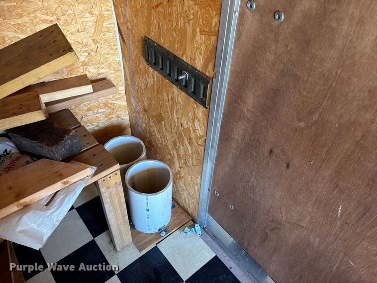 image for item FG0108 2001 Haulmark KD7X14WT2 enclosed cargo trailer