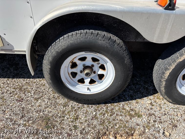 image for item FG0108 2001 Haulmark KD7X14WT2 enclosed cargo trailer