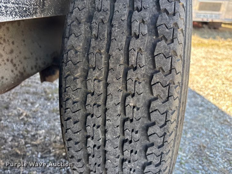 image for item FG0108 2001 Haulmark KD7X14WT2 enclosed cargo trailer