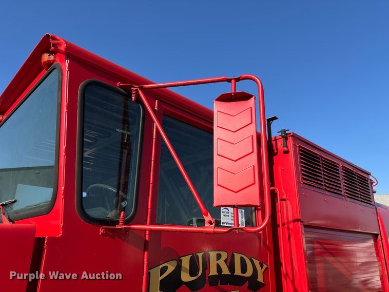 image for item FG0109 1990 Oshkosh pumper fire truck