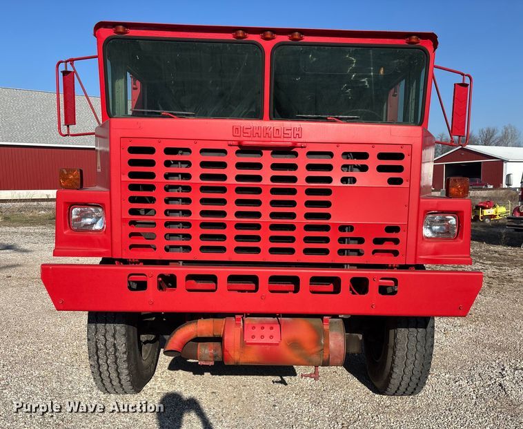 image for item FG0109 1990 Oshkosh pumper fire truck