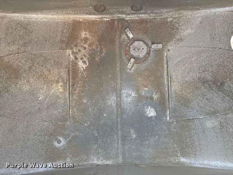 image for item FG0109 1990 Oshkosh pumper fire truck