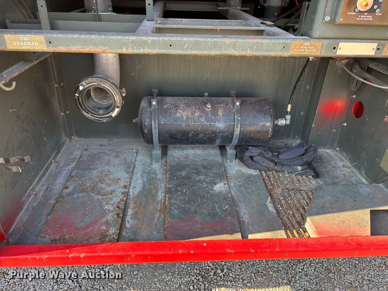 image for item FG0109 1990 Oshkosh pumper fire truck