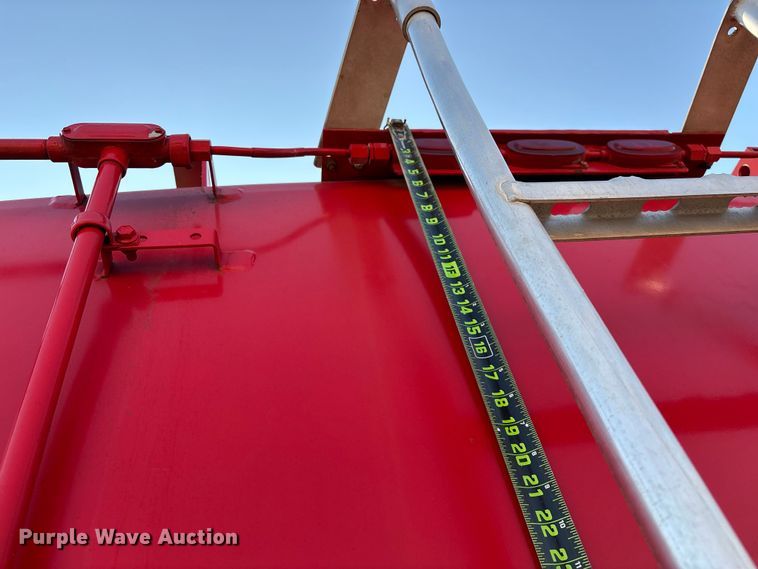 image for item FG0109 1990 Oshkosh pumper fire truck