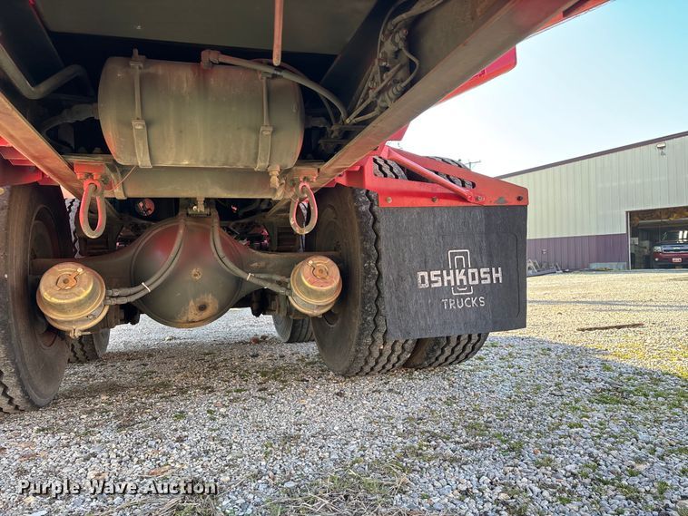 image for item FG0109 1990 Oshkosh pumper fire truck