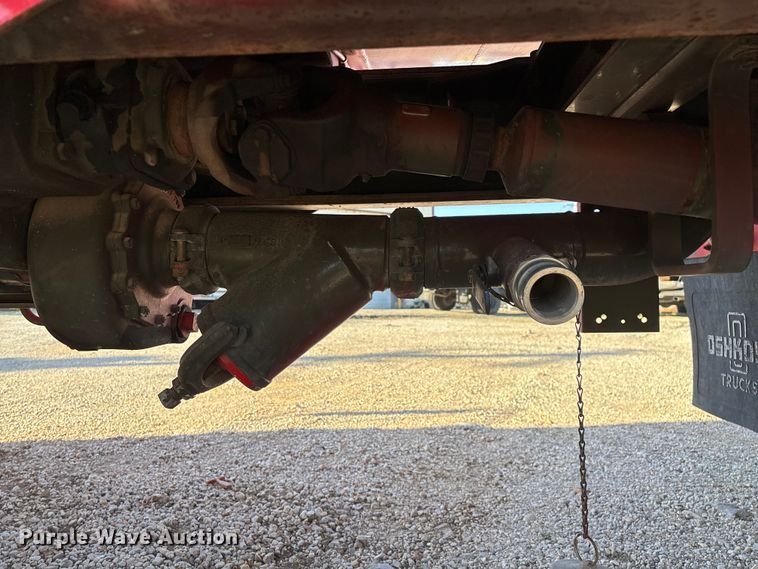 image for item FG0109 1990 Oshkosh pumper fire truck