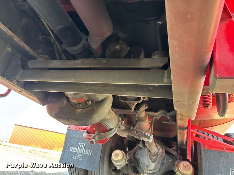 image for item FG0109 1990 Oshkosh pumper fire truck