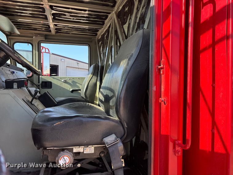 image for item FG0109 1990 Oshkosh pumper fire truck