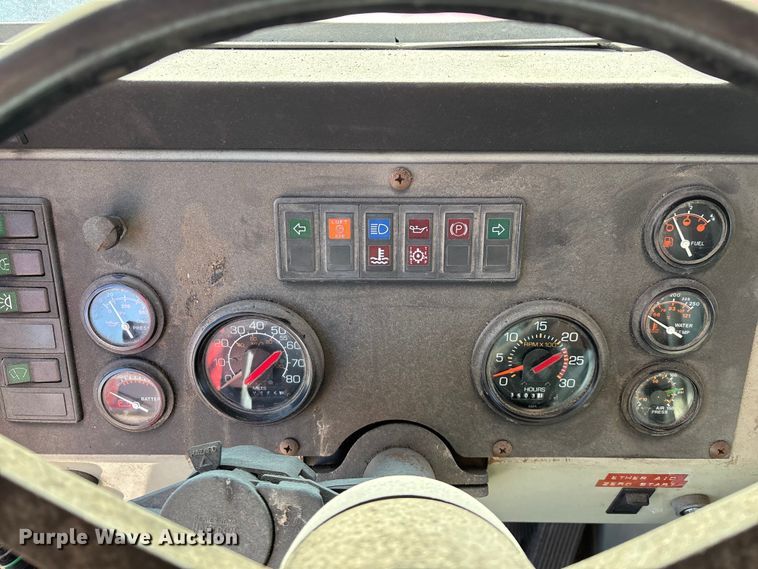 image for item FG0109 1990 Oshkosh pumper fire truck