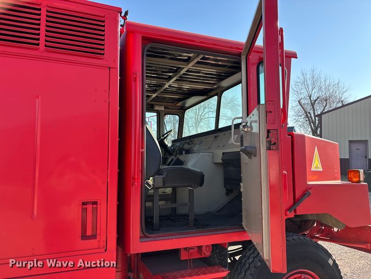 image for item FG0109 1990 Oshkosh pumper fire truck