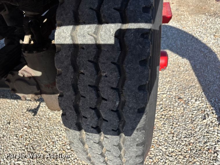 image for item FG0109 1990 Oshkosh pumper fire truck