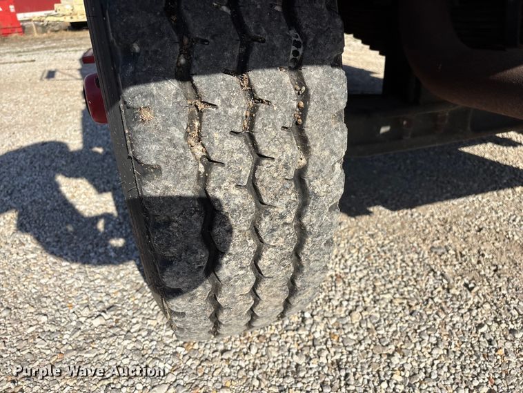 image for item FG0109 1990 Oshkosh pumper fire truck