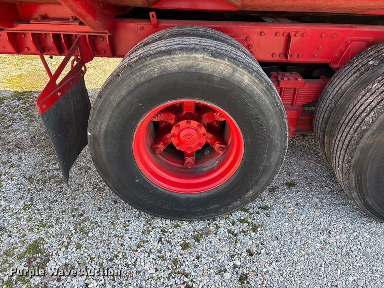 image for item FG0109 1990 Oshkosh pumper fire truck