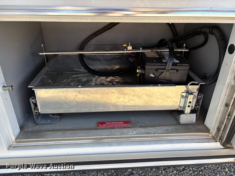 image for item FG0110 2011 Chevrolet Express 4500 ambulance