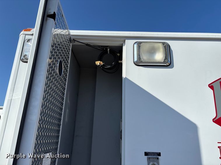 image for item FG0110 2011 Chevrolet Express 4500 ambulance