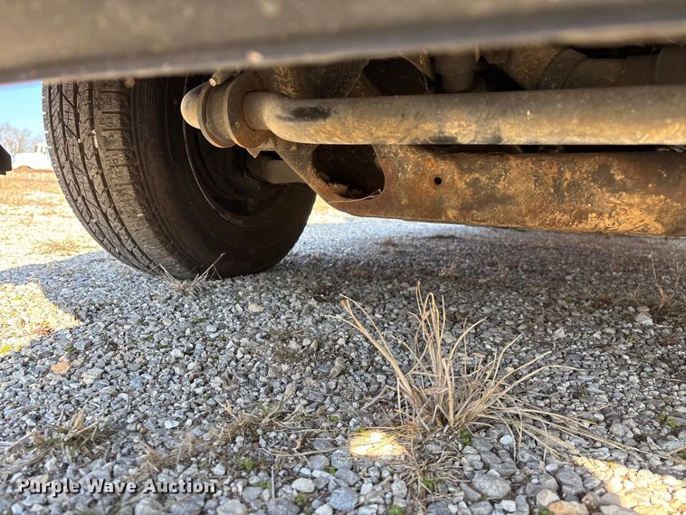 image for item FG0110 2011 Chevrolet Express 4500 ambulance