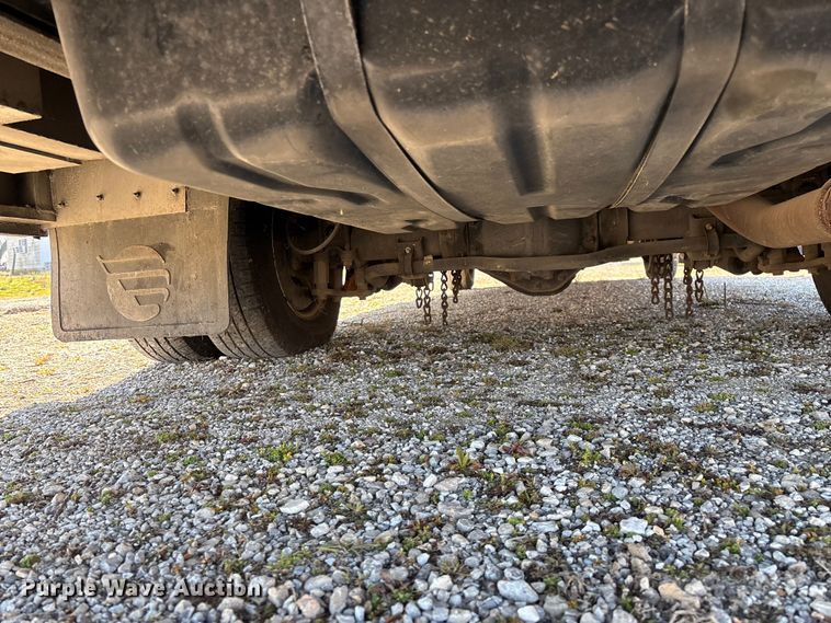 image for item FG0110 2011 Chevrolet Express 4500 ambulance