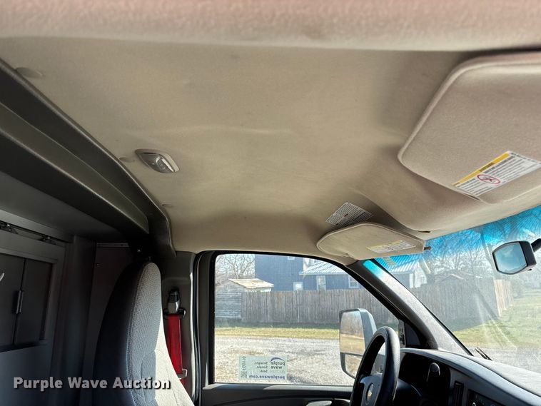 image for item FG0110 2011 Chevrolet Express 4500 ambulance