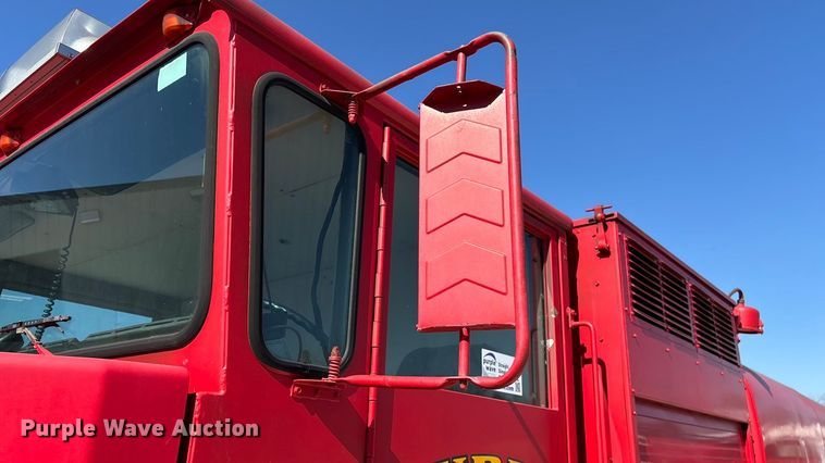 image for item FG0111 1990 Oshkosh pumper fire truck