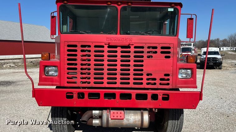 image for item FG0111 1990 Oshkosh pumper fire truck