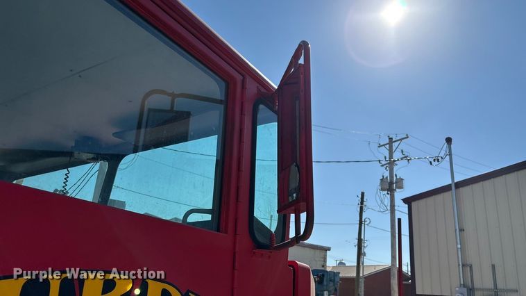 image for item FG0111 1990 Oshkosh pumper fire truck