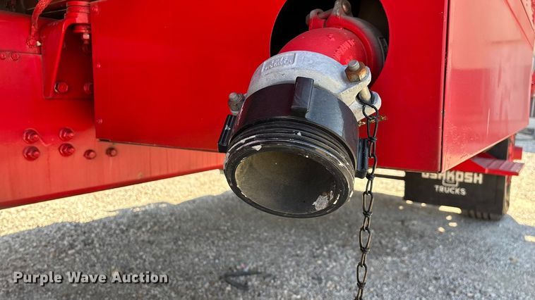 image for item FG0111 1990 Oshkosh pumper fire truck